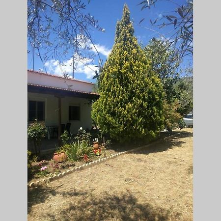 Irinis Cottage Kala Nera Exterior foto
